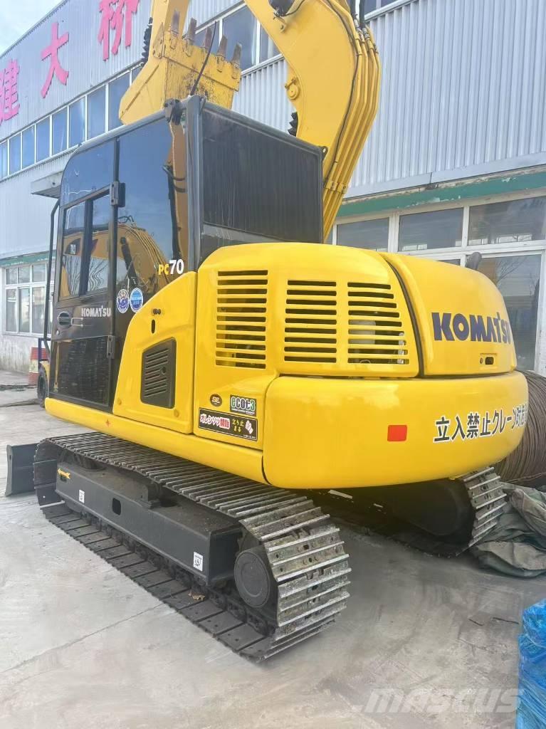 Komatsu PC 70 Bagri goseničarji