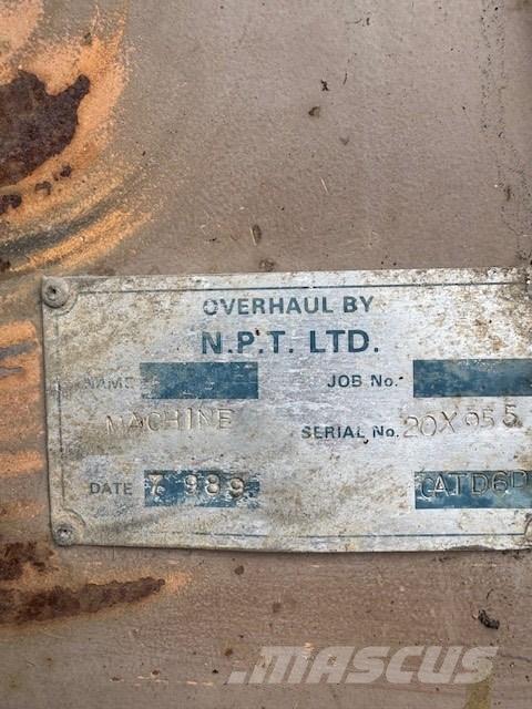 CAT D 6 D Buldožerji goseničarji