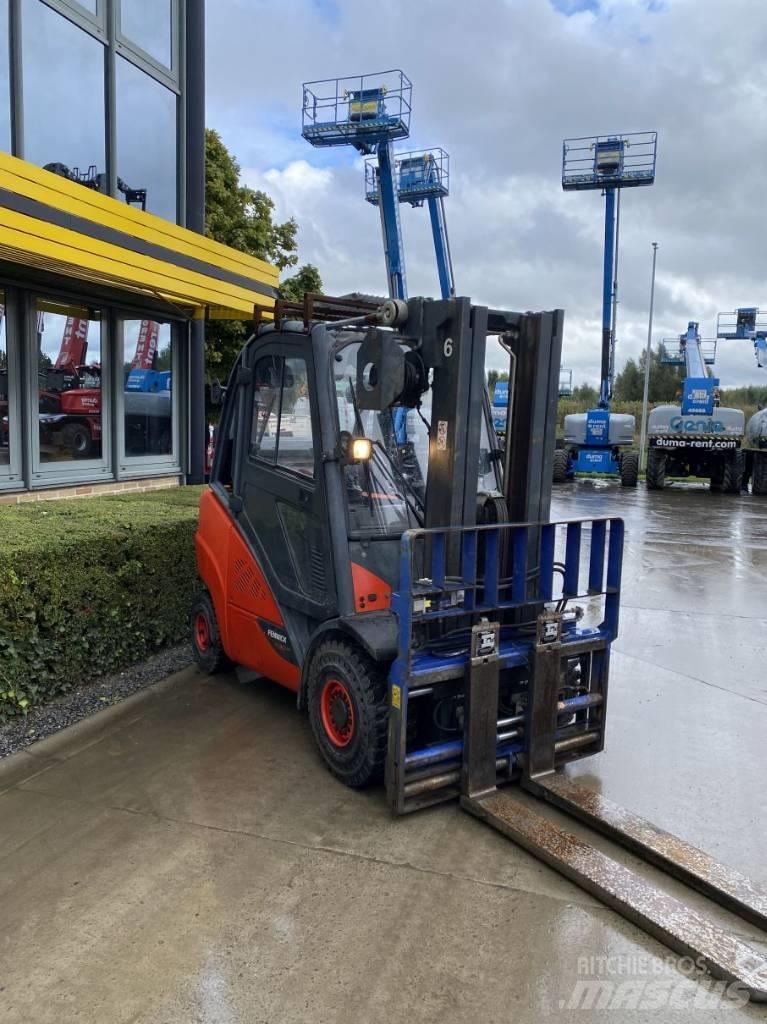 Linde H 30 CNG-02 Plinski viličarji