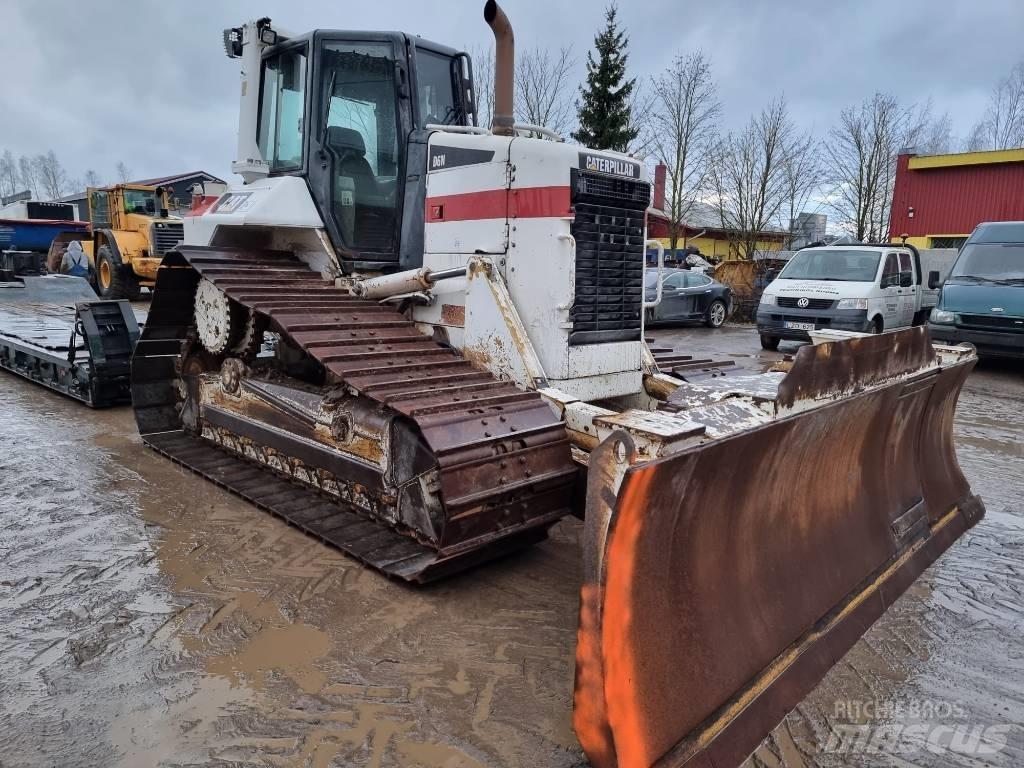 CAT D 6 N LGP Buldožerji goseničarji