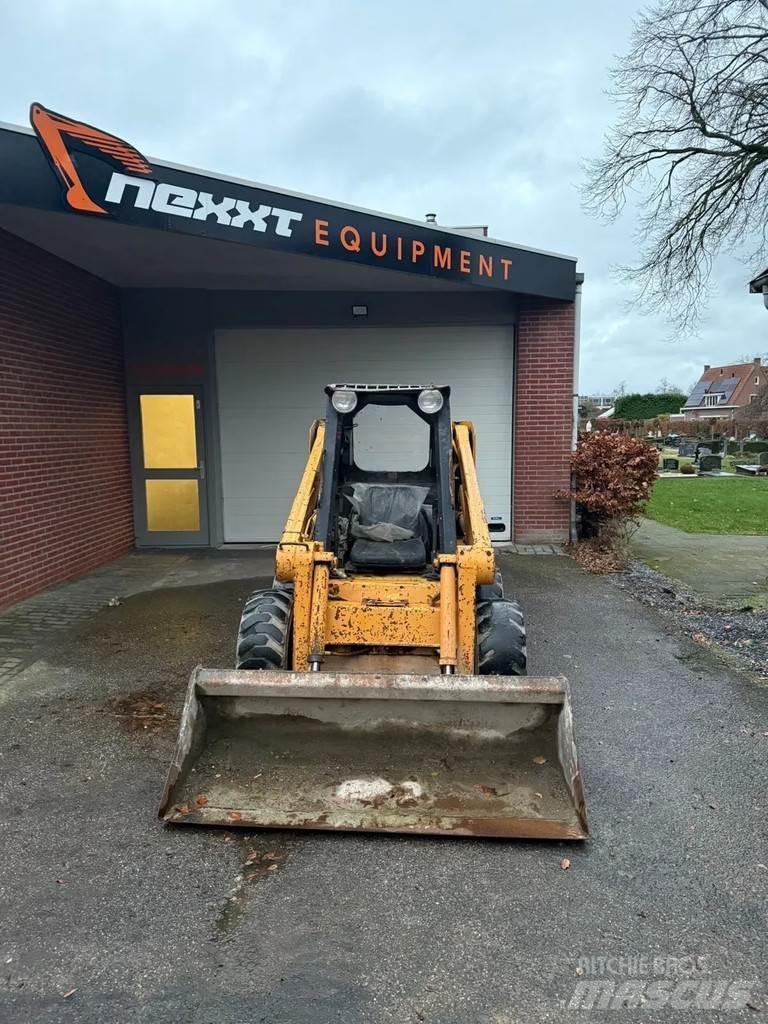 Gehl 2612 Skid steer mini nakladalci