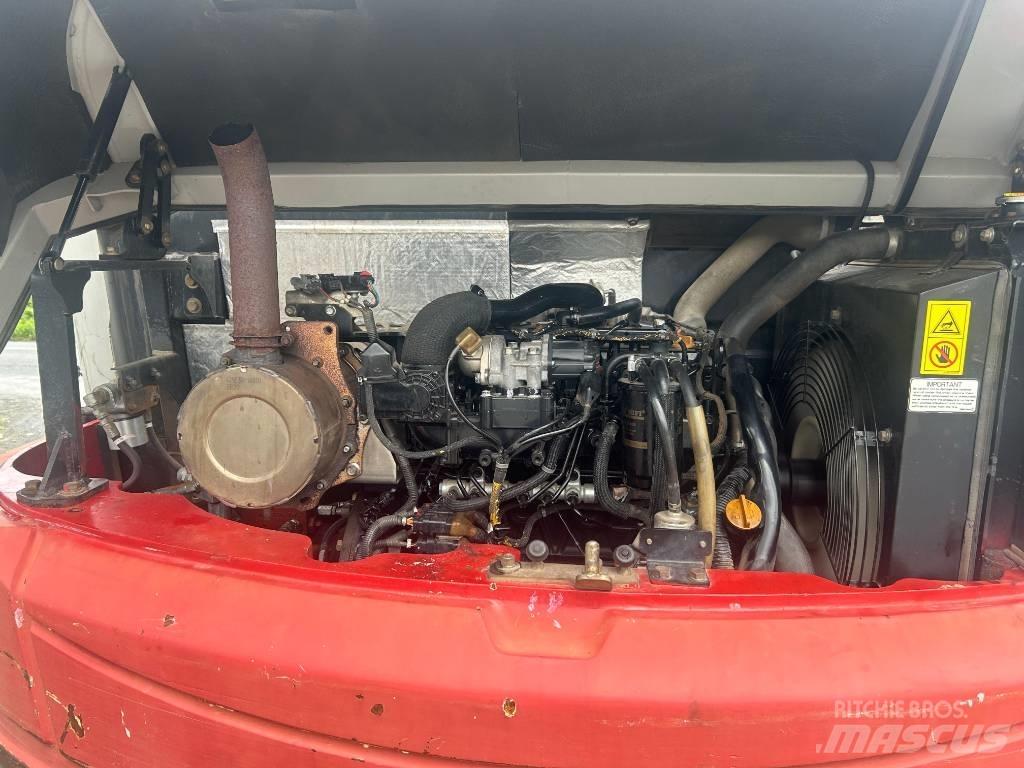 Takeuchi TB 290 Midi bagri 7t – 12t