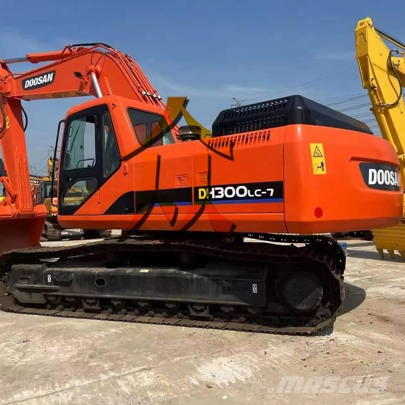 Doosan DH 300 LC-7 Bagri goseničarji