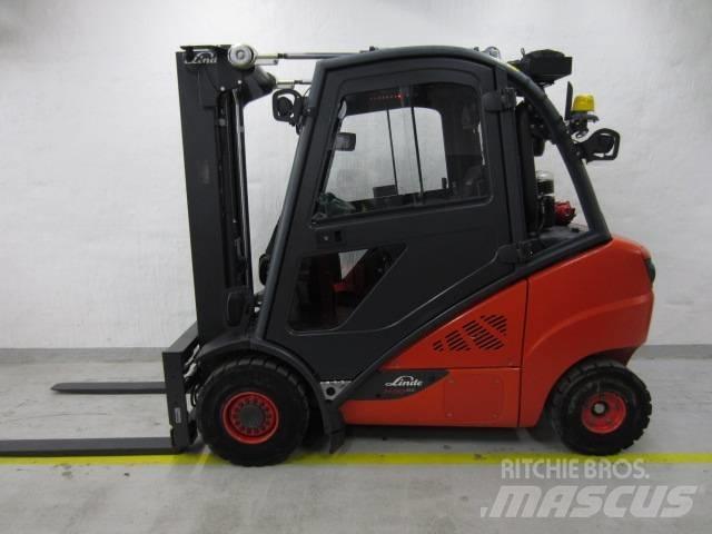 Linde H 30 D-03 Dizelski viličarji