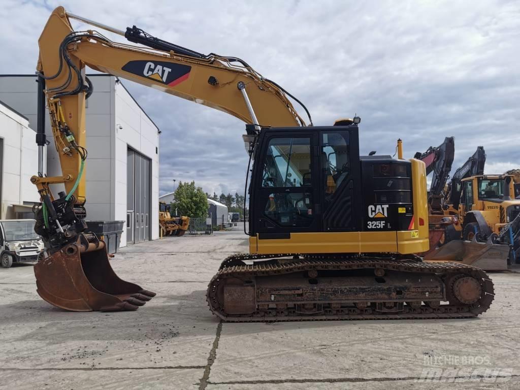 CAT 325FL CR Bagri goseničarji