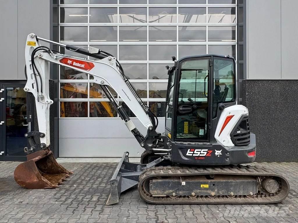 Bobcat E55z Mini bagri <7t