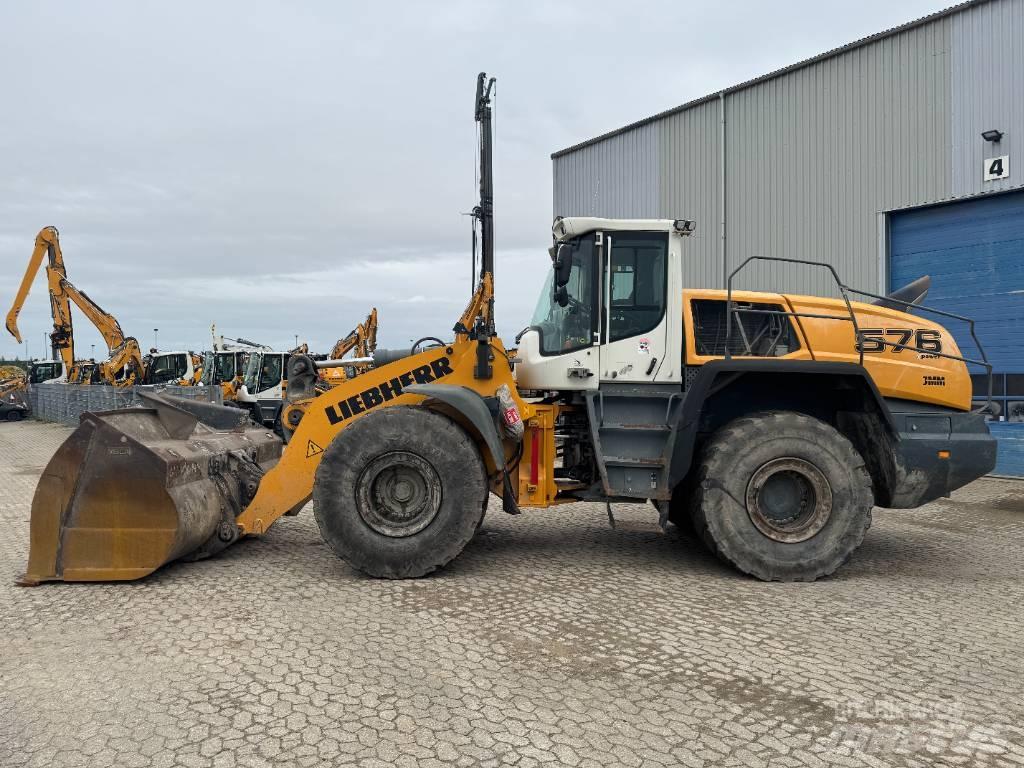 Liebherr L576 Kolesni nakladalci