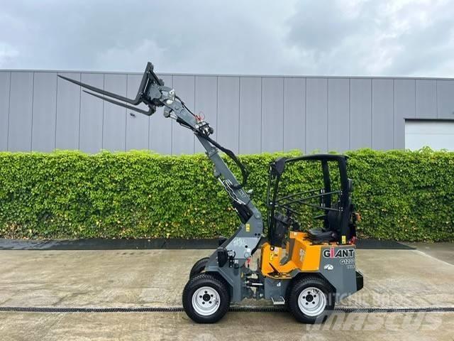 GiANT G 1200 TELE Kolesni nakladalci
