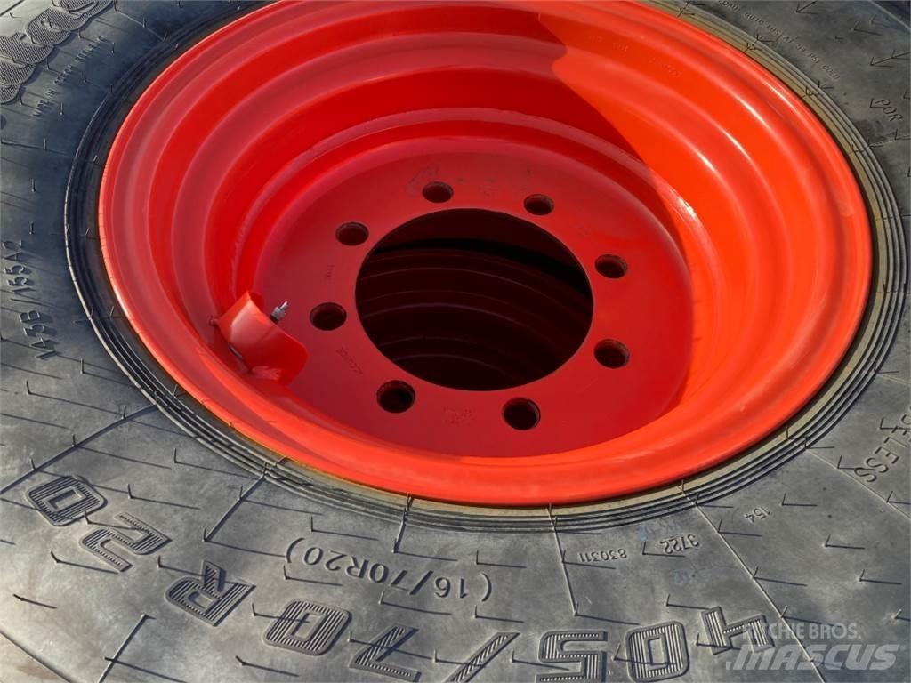 Mitas 4x 405/70R20 Druga oprema za traktorje
