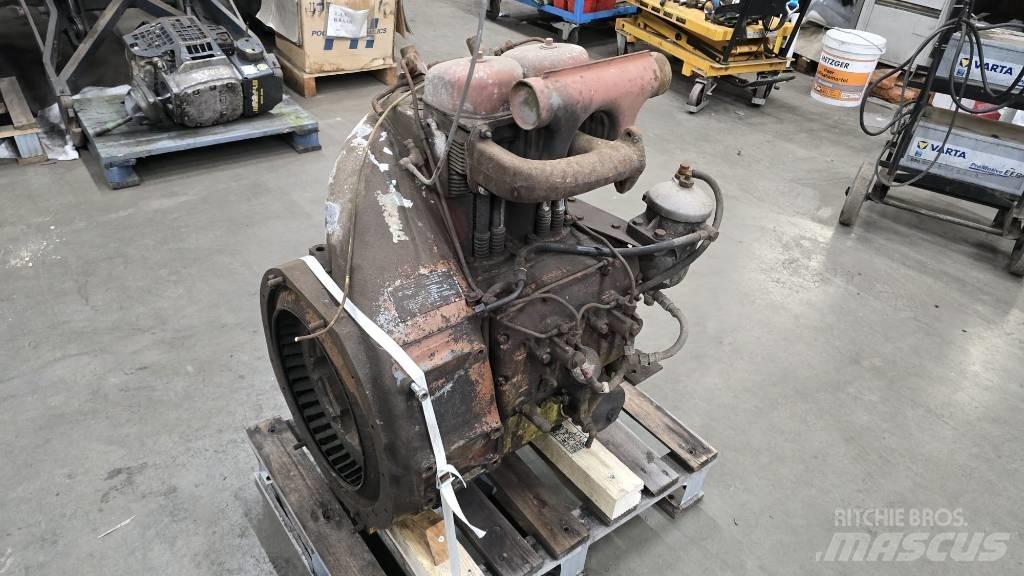 Deutz F2L712 Motorji