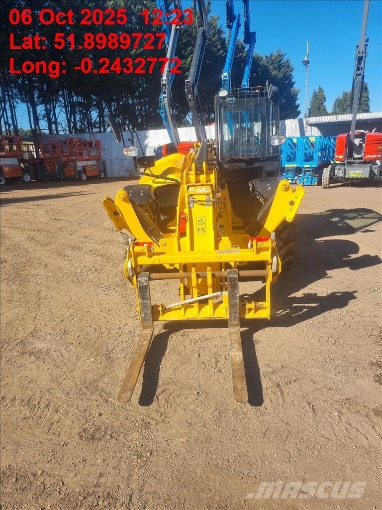 JCB 540-140 Teleskopski viličarji