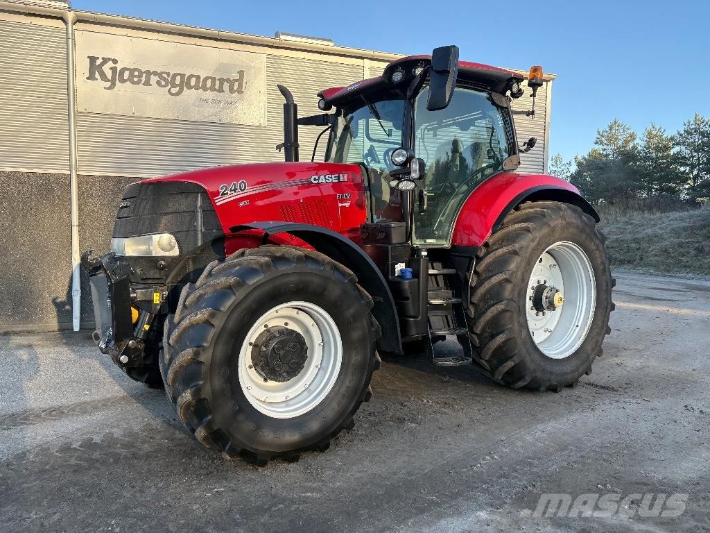 Case IH Puma 240 CVX Traktorji