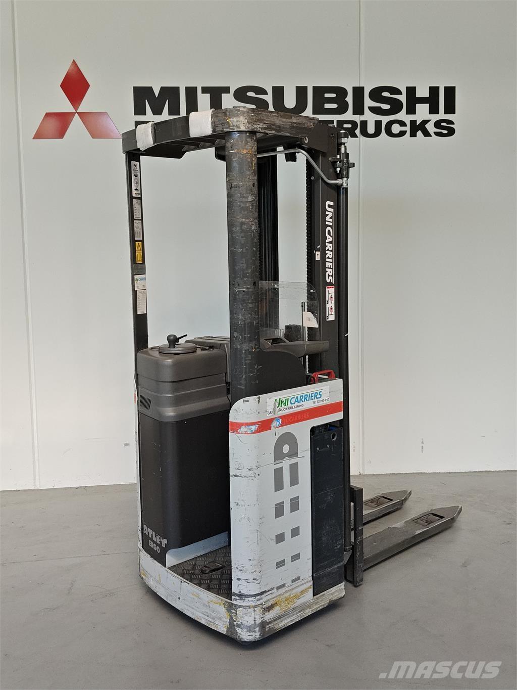 Atlet AJN160 Samopogonski ročni viličarji