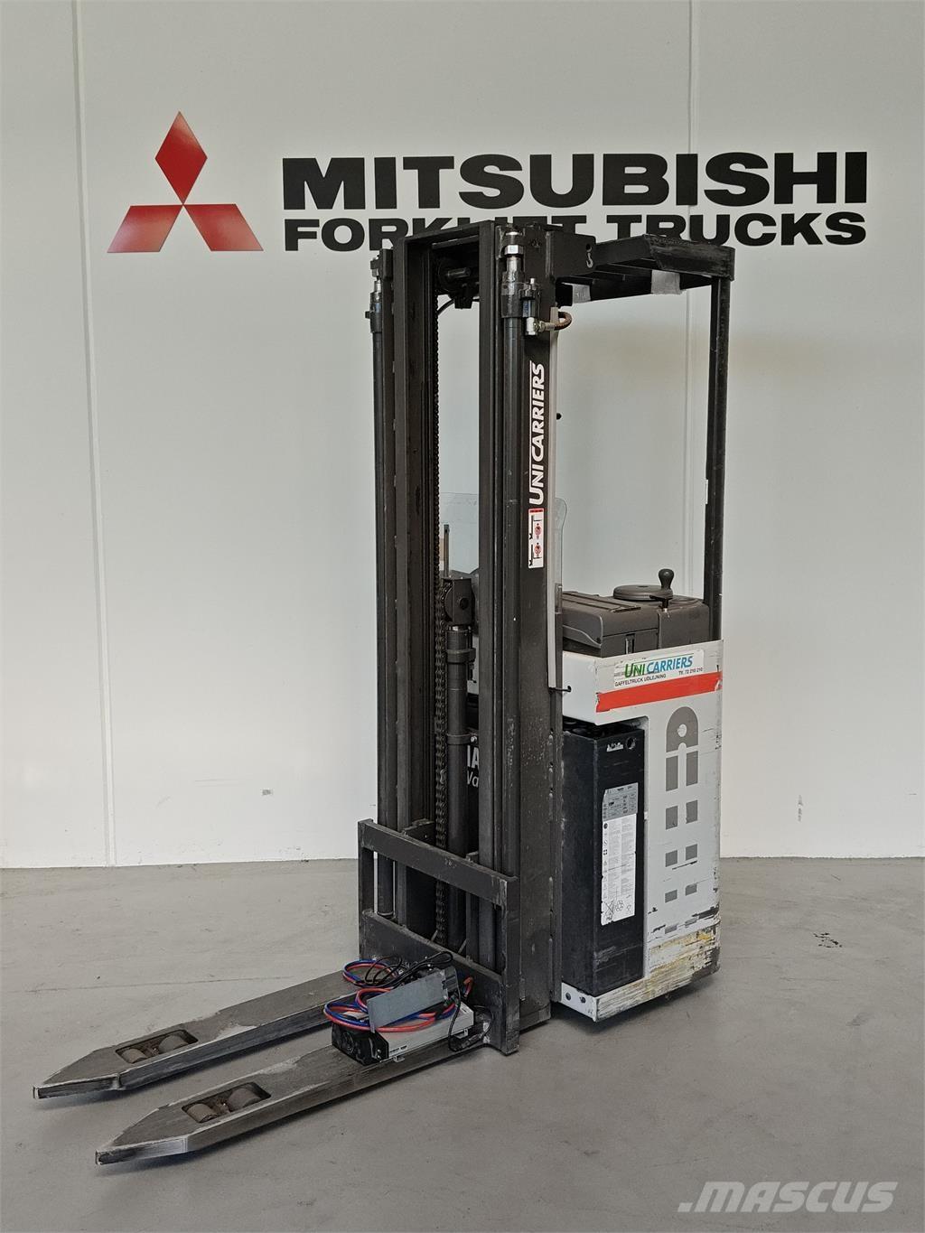 Atlet AJN160 Samopogonski ročni viličarji