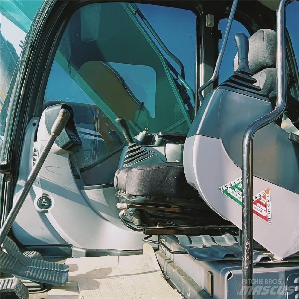 Kobelco SK200D Bagri goseničarji