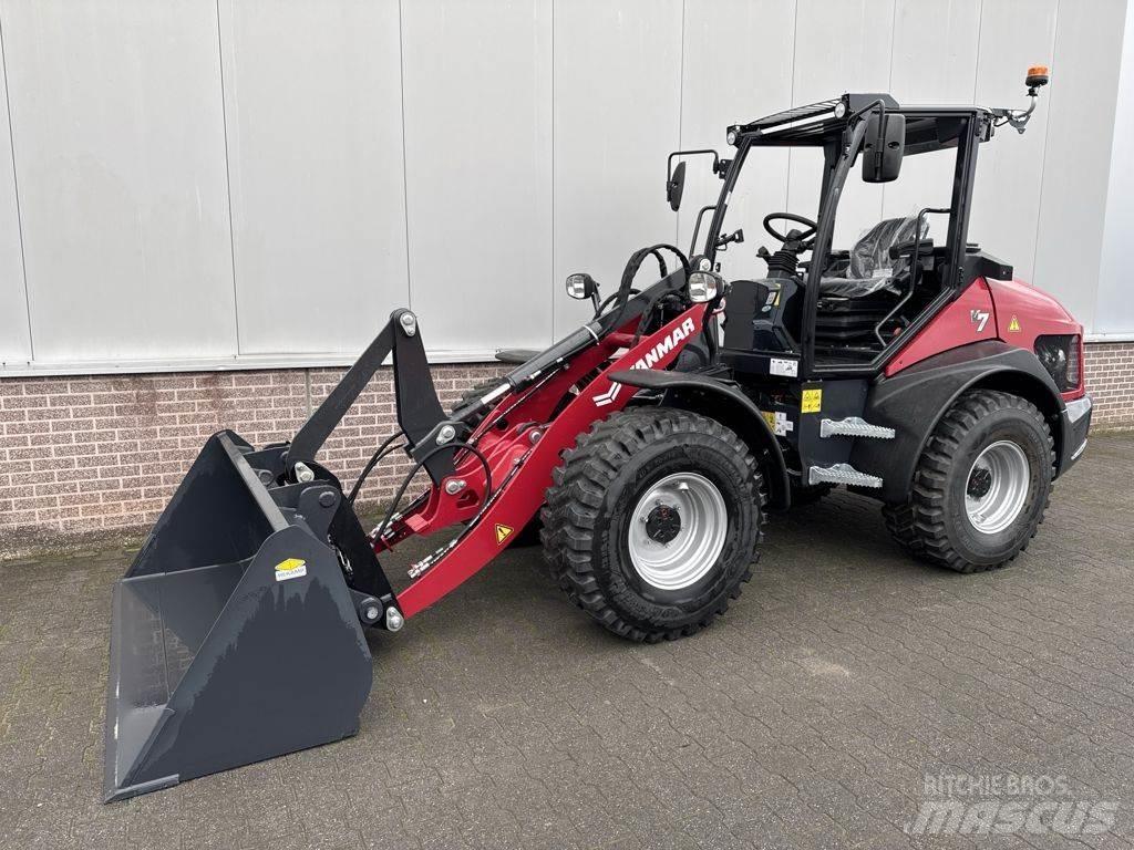 Yanmar V7 Kolesni nakladalci