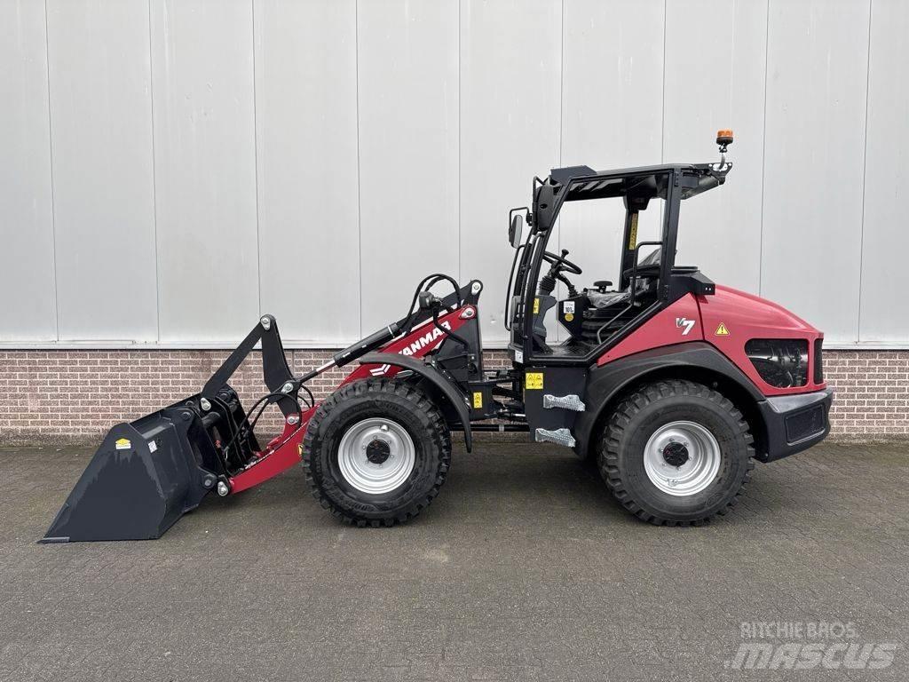 Yanmar V7 Kolesni nakladalci