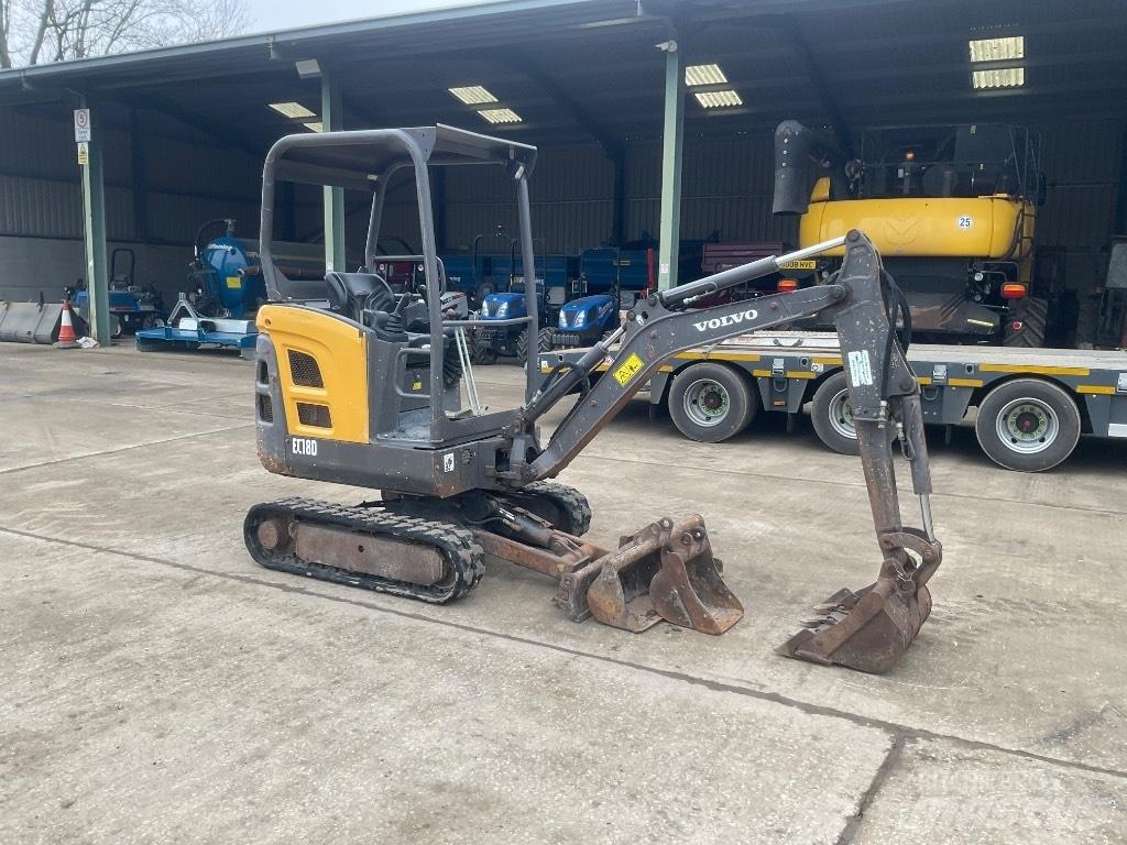 Volvo EC 18 Mini bagri <7t