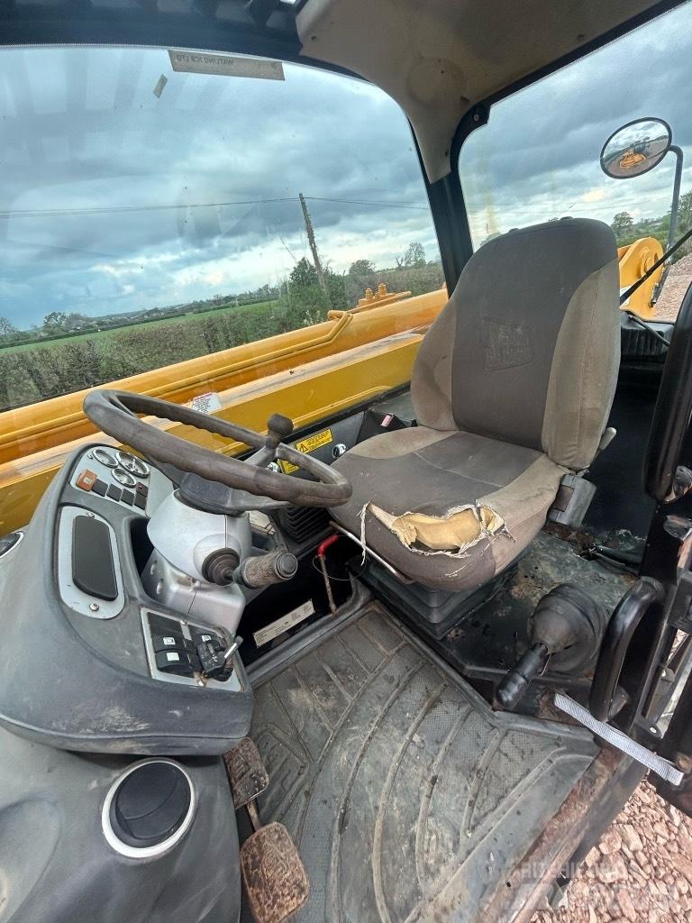 JCB 535-95 Kmetijski teleskopski nakladalci