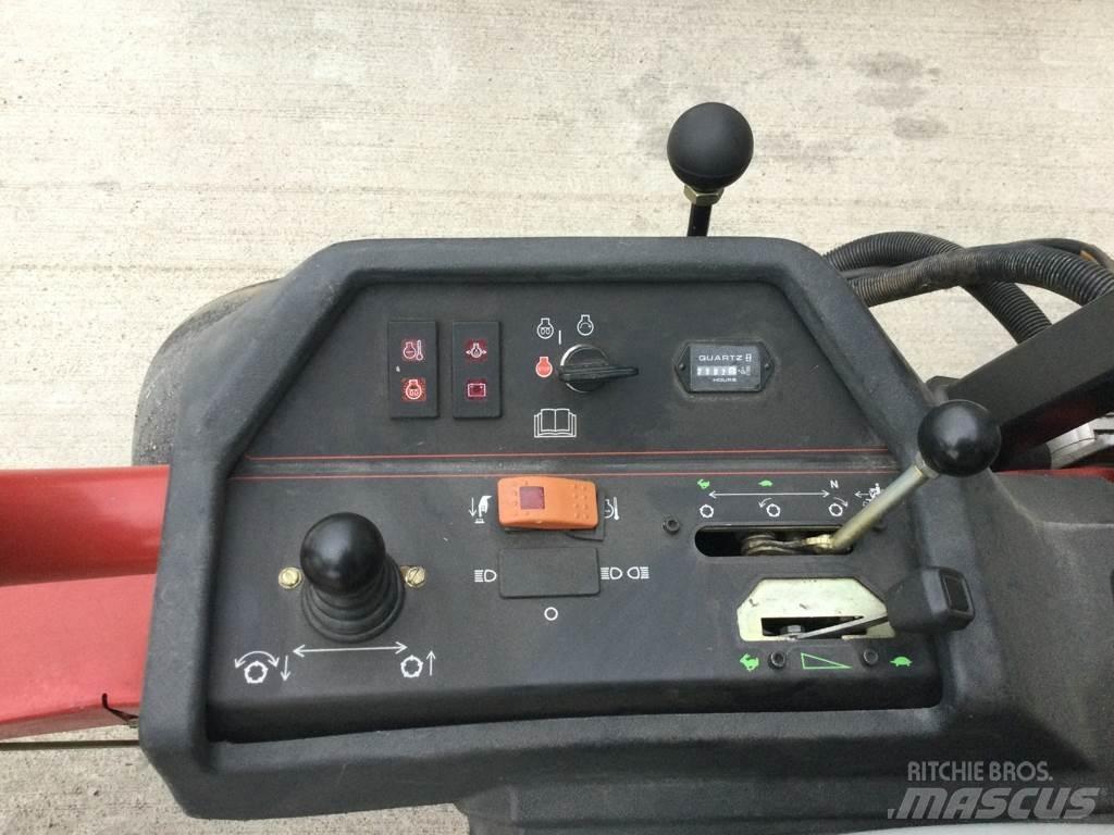 Toro 3250D Vrtni traktor kosilnice