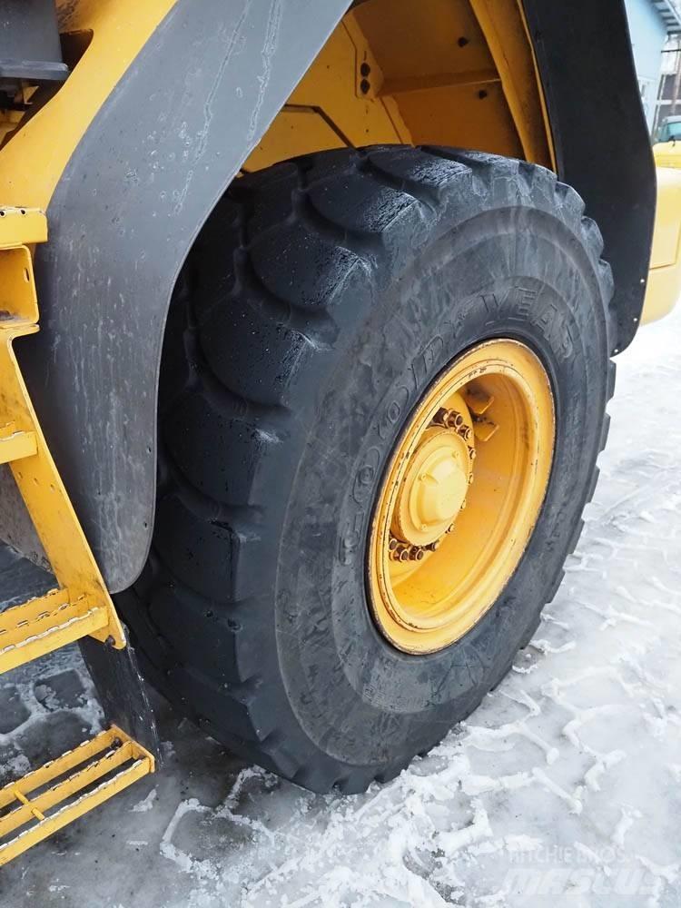 Volvo L 90 F Kolesni nakladalci