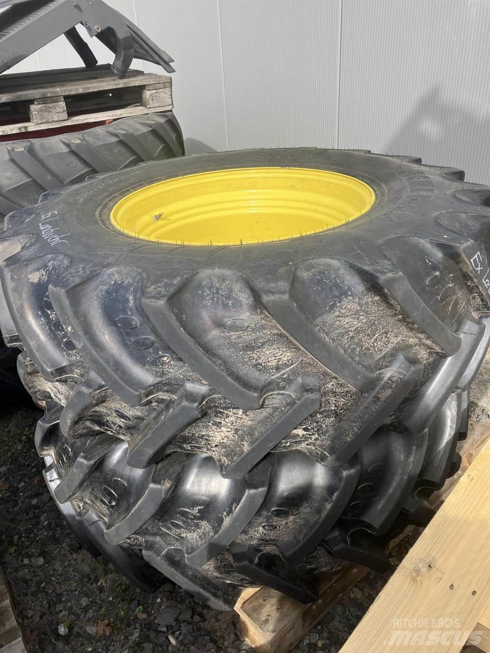 BKT 460/85R30 Gume, kolesa in platišča