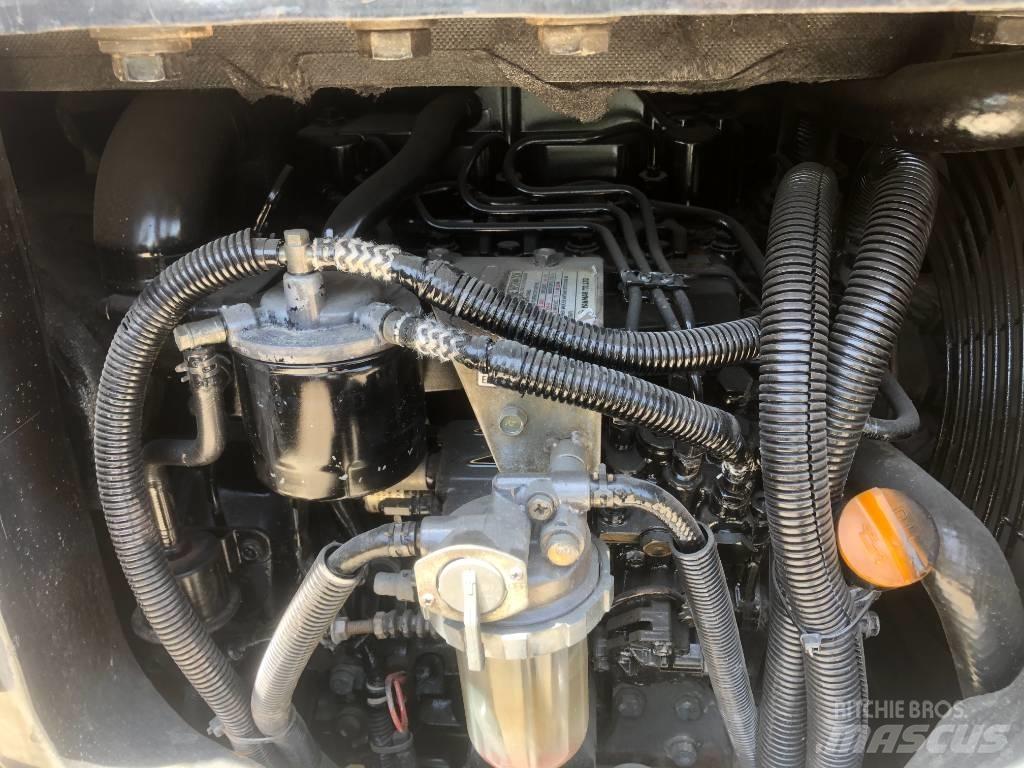 Komatsu PC 35 Bagri goseničarji