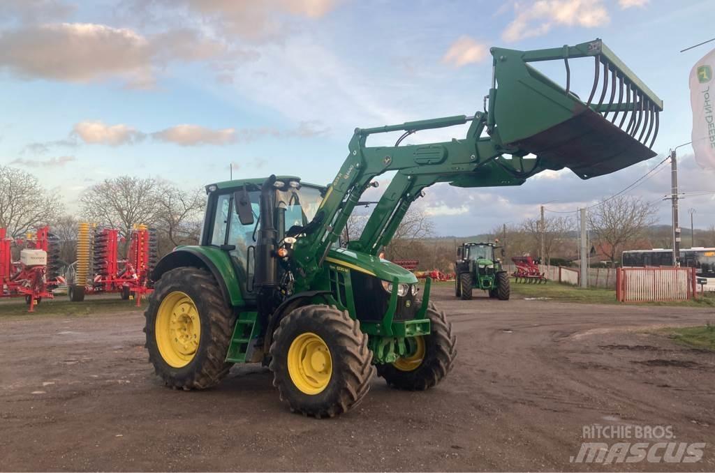 John Deere 6120M Traktorji