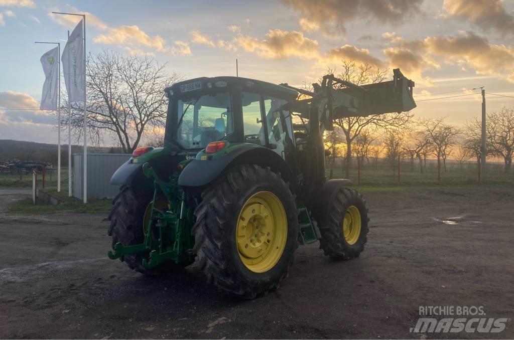 John Deere 6120M Traktorji