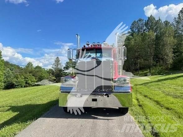 Peterbilt 389 Vlačilci