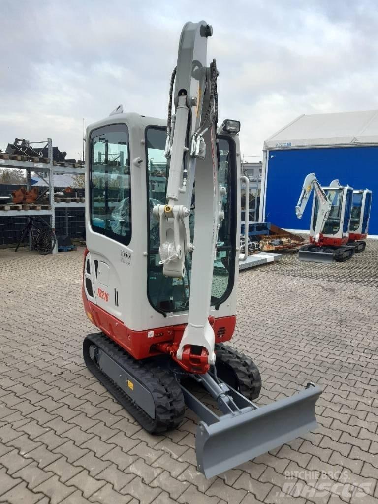 Takeuchi TB216 V2 Mini bagri <7t