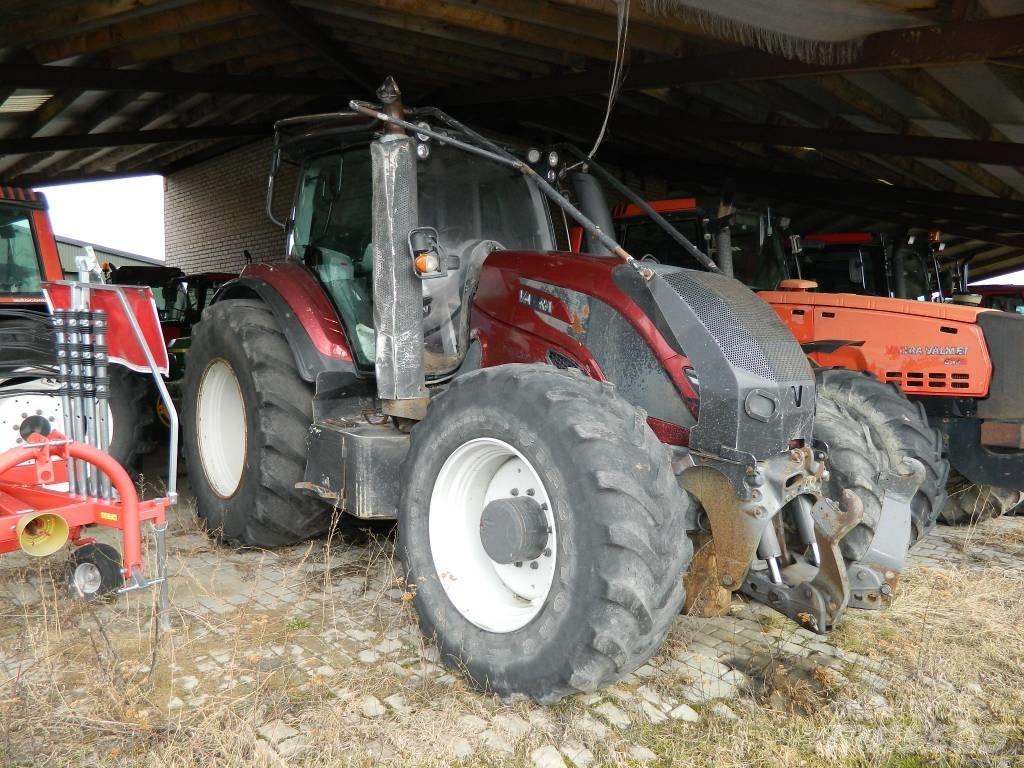 Valtra T 234 V Traktorji