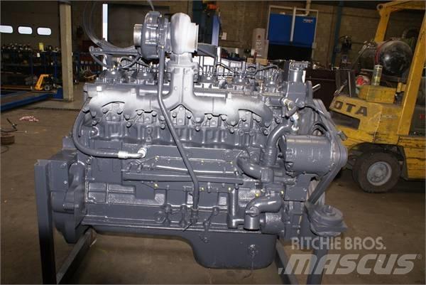 Komatsu SA6D125 E2 Motorji