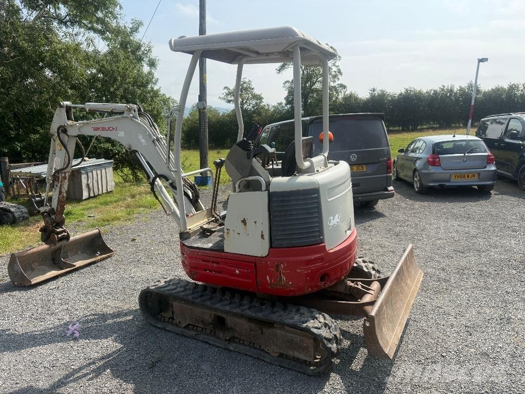 Takeuchi TB 23 R Mini bagri <7t