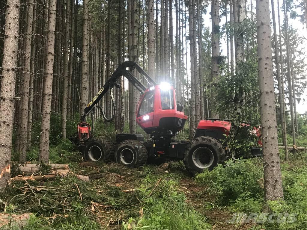 Komatsu 951 Harvesterji