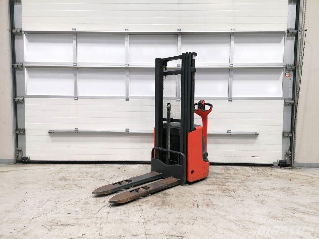 Linde L10 Ročni električni viličar