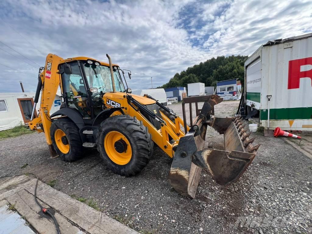 JCB 4 CX Eco Večnamenski nakladalci