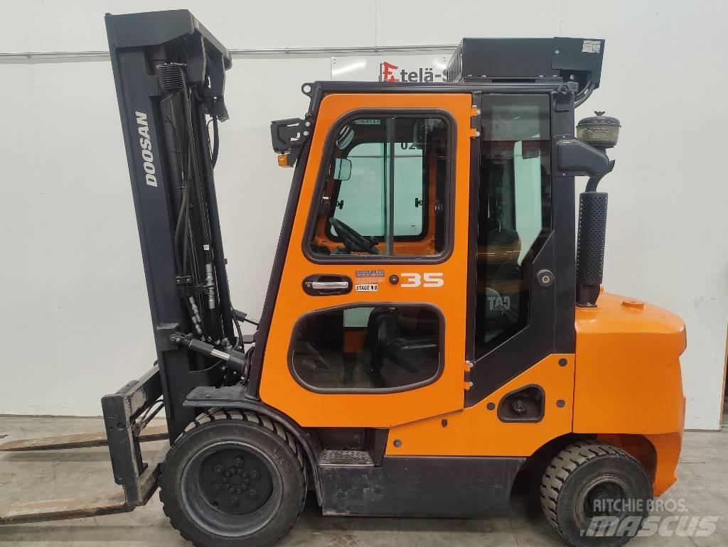 Doosan D 35 C-7 Dizelski viličarji
