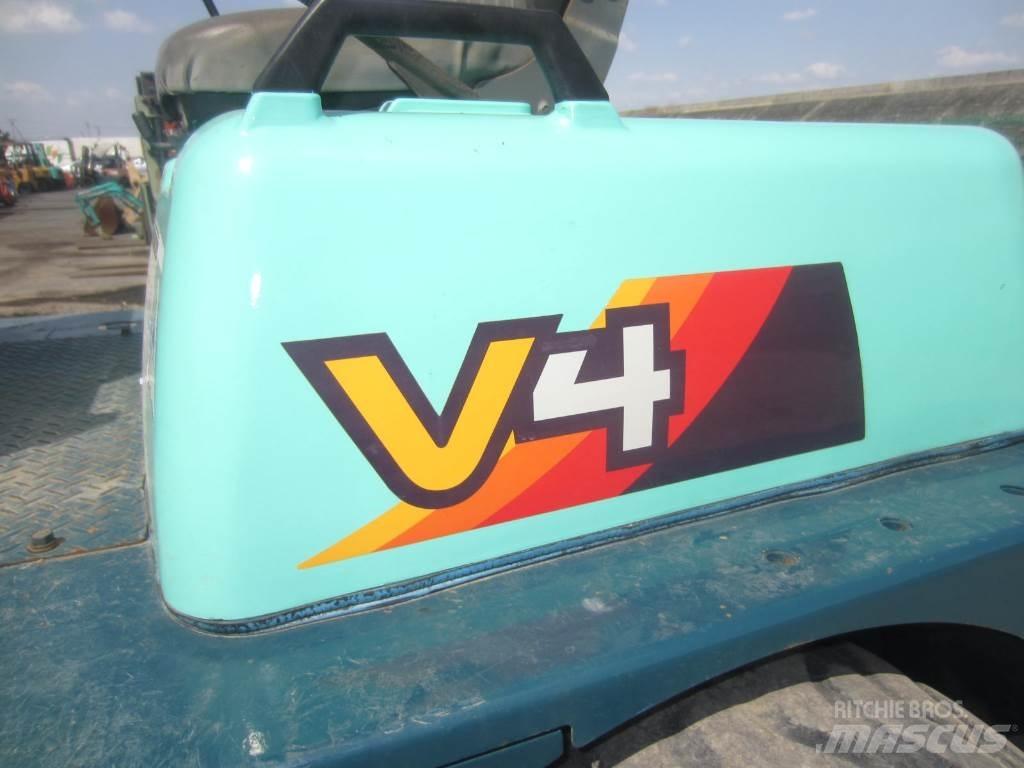 Yanmar V4 Kolesni nakladalci