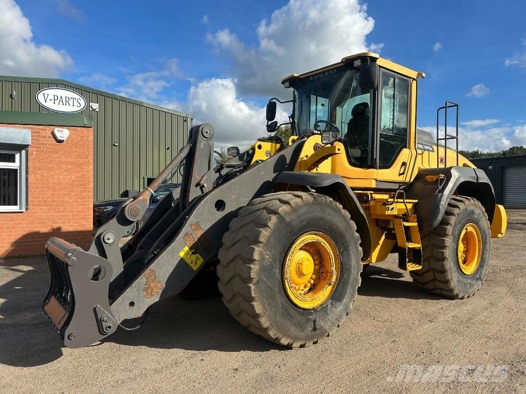 Volvo L110H Kolesni nakladalci