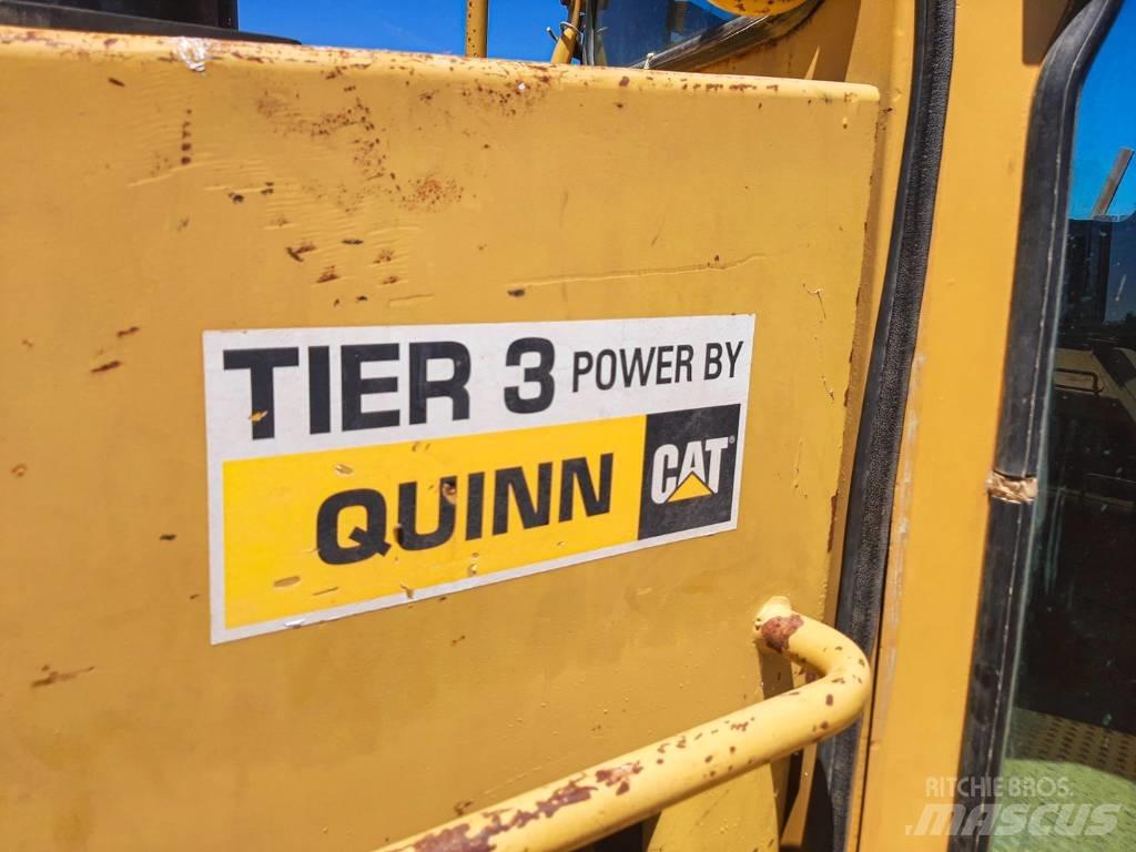 CAT D10 Buldožerji goseničarji