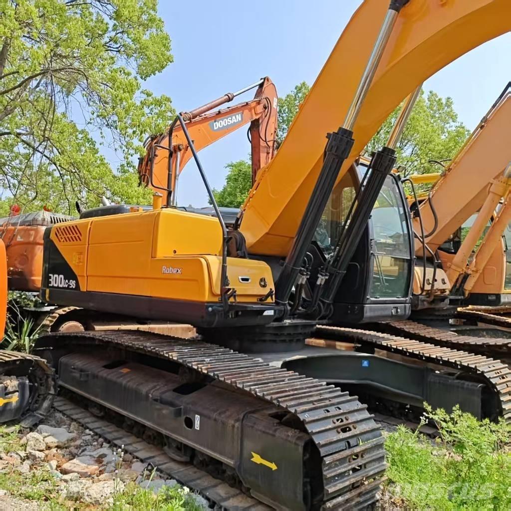 Hyundai R300LC-9S Bagri goseničarji