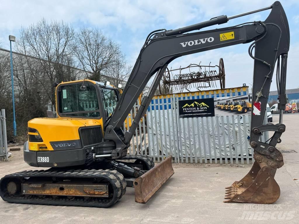 Volvo ECR 88 Midi bagri 7t – 12t