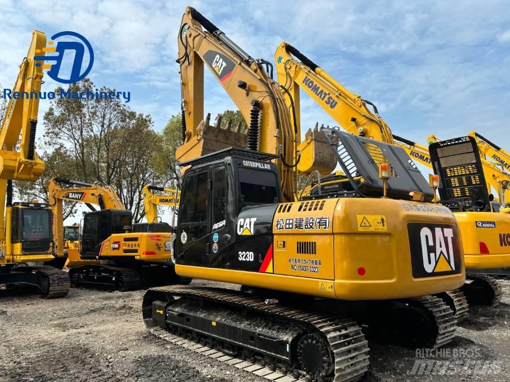 CAT 323 Bagri goseničarji