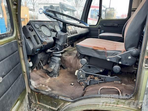 Mercedes-Benz 1213 Tovornjaki s kesonom/platojem