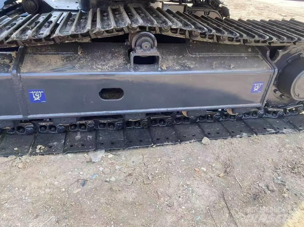 Doosan DX75 Mini bagri <7t