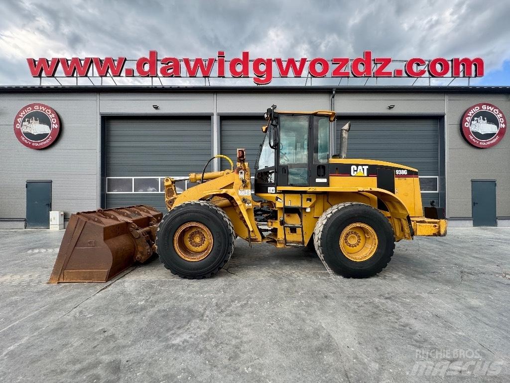 CAT 938 G Kolesni nakladalci