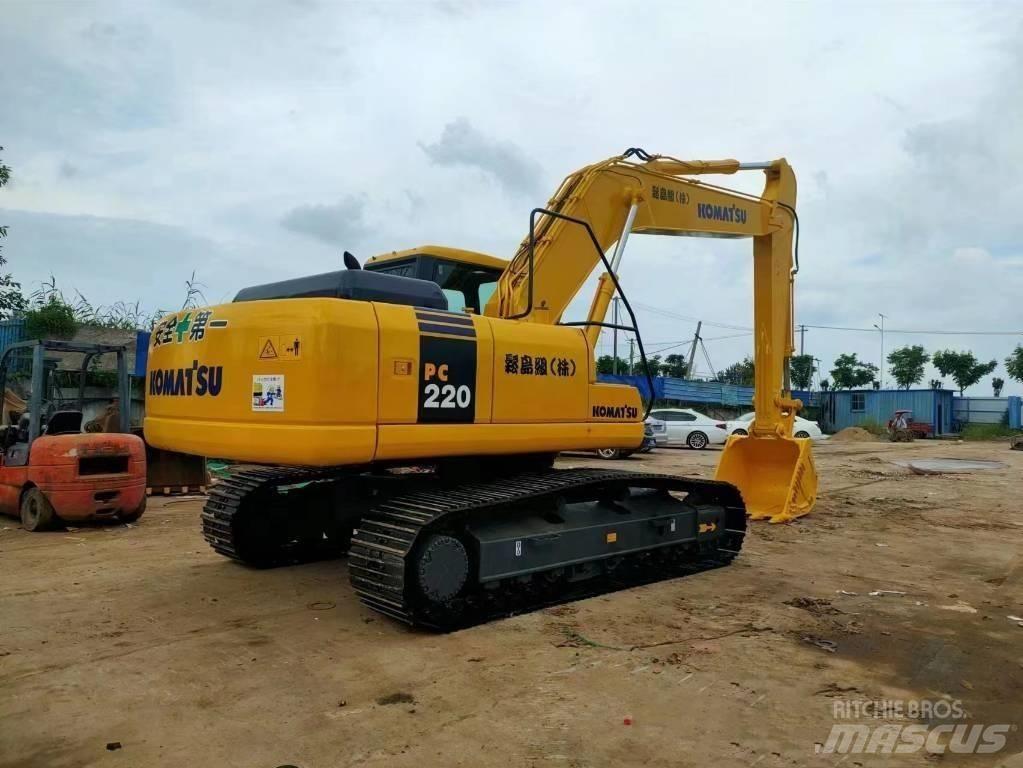 Komatsu pc220-7 Bagri goseničarji