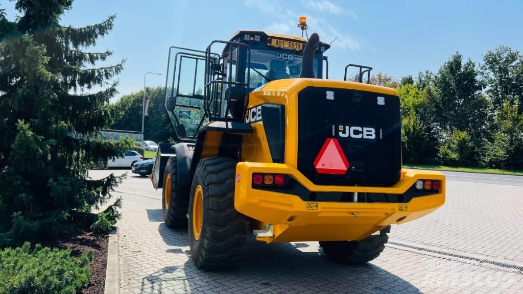 JCB 427 S5 HT Kolesni nakladalci