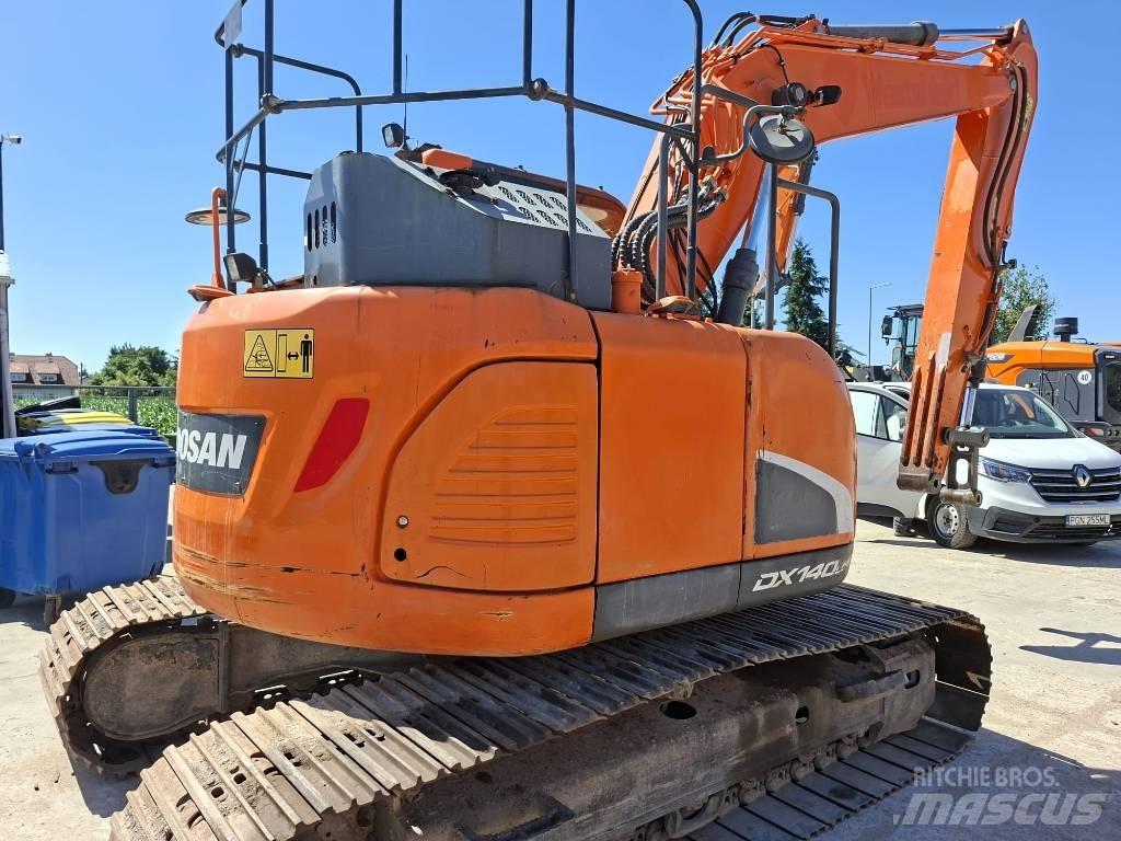 Doosan DX 140 LCR Bagri goseničarji